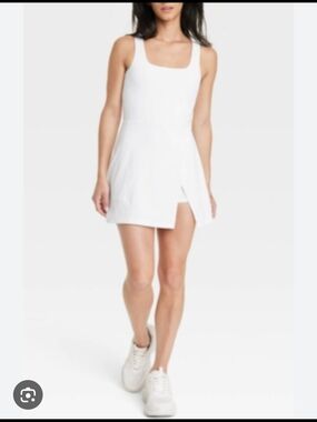 NWT SZ M All In Motion White Mini Dress, Side Slit, Shorts Under, Poly Spandex